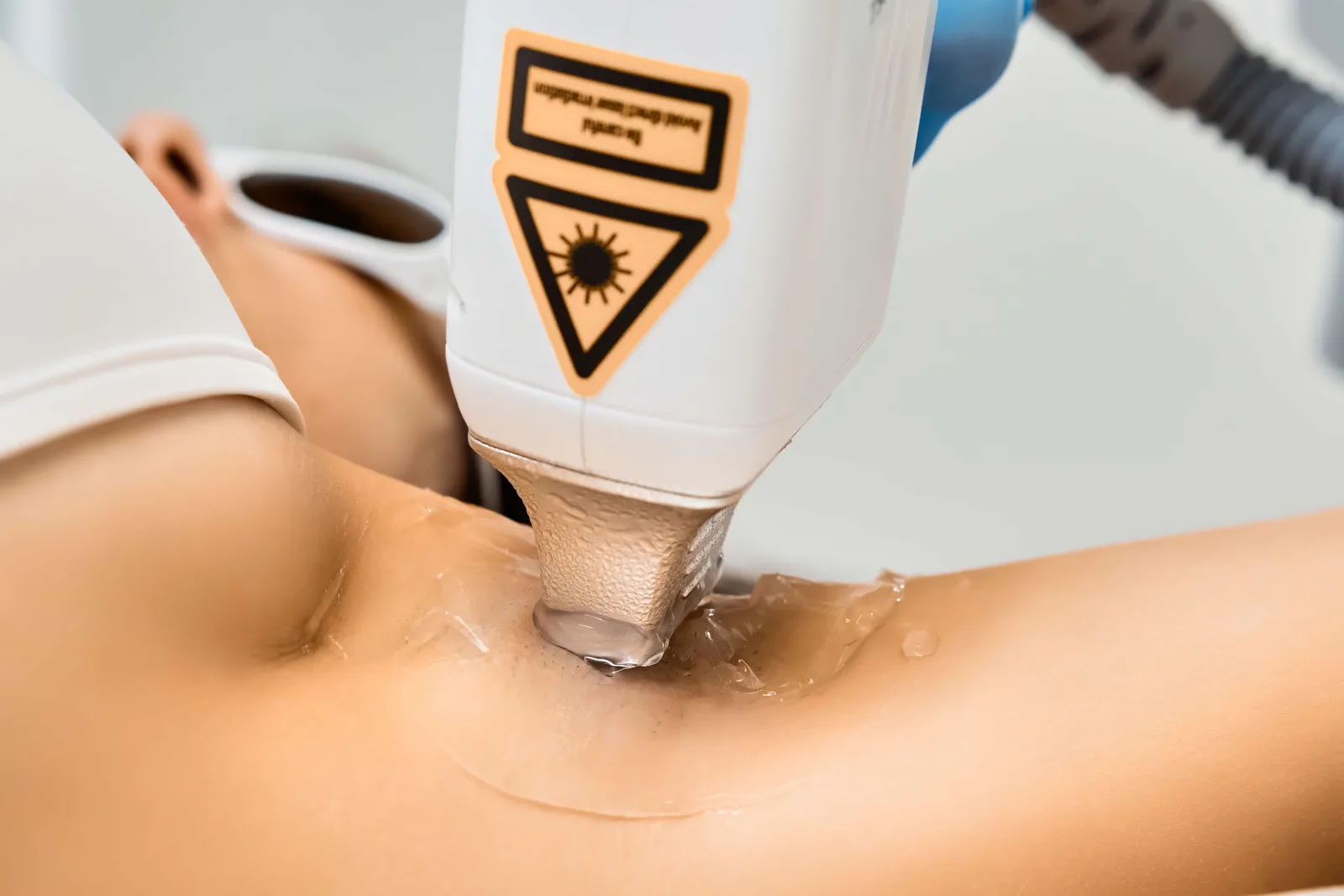 Tratamiento corporal con aparatología estética